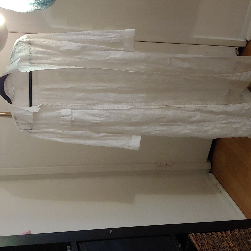 White zara duster